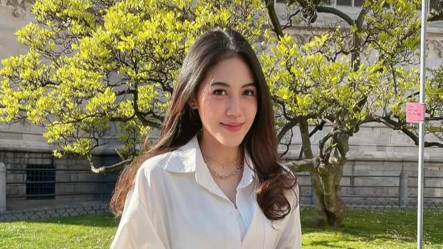 Profil Lengkap Shasa Zhania